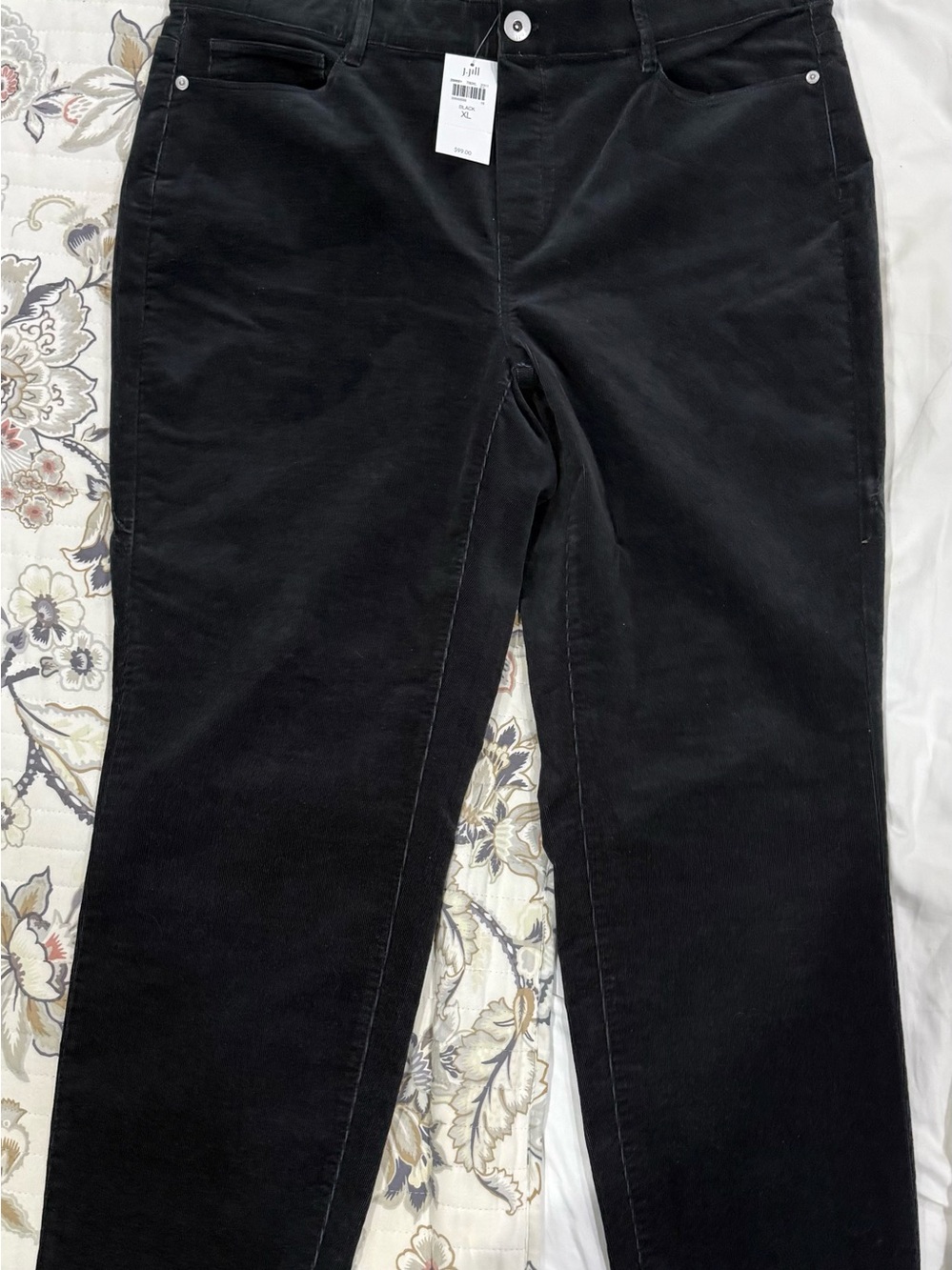 J Jill Black Women's pull up corduroy’s